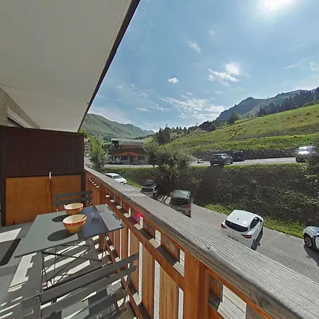 Appartement Vue Sur Pistes - 4 Pers. *
